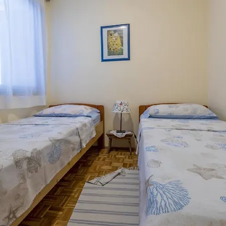 Fuer 5 Personen Ca 59 Qm In Crikvenica, Kvarner Bucht Und Umgebung Apartment