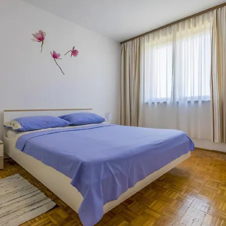 Апартаменты Fuer 5 Personen Ca 59 Qm In Crikvenica, Kvarner Bucht Und Umgebung *